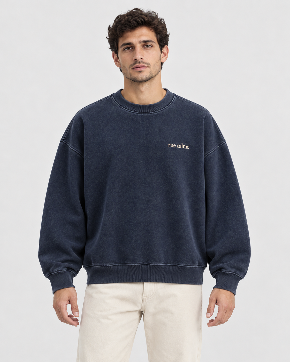 Le Dimanche - Oversized Sweatshirt