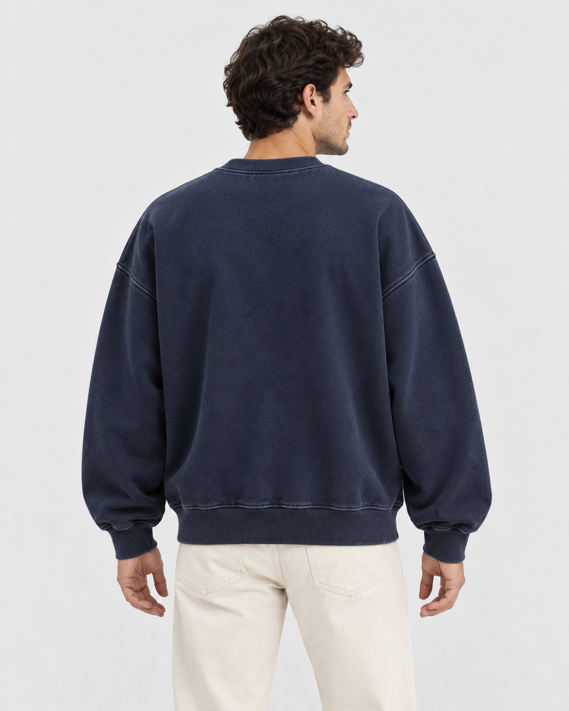 Le Dimanche - Oversized Sweatshirt